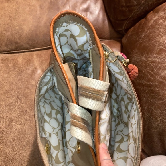 Coach vintage 2005 Hamptons leatherware nylon champagne Tote and Wristlet Set - Picture 12 of 16